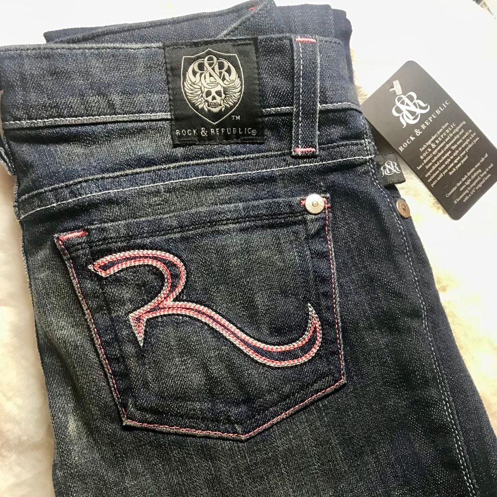 New Rock & Republic Straight Jeans w/ Pink Outline